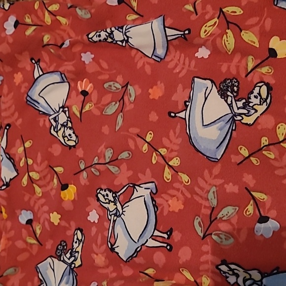 LULAROE Bundle FOUR pairs themed Tall Curvy Leggings Excellent preloved conditio - Picture 3 of 8